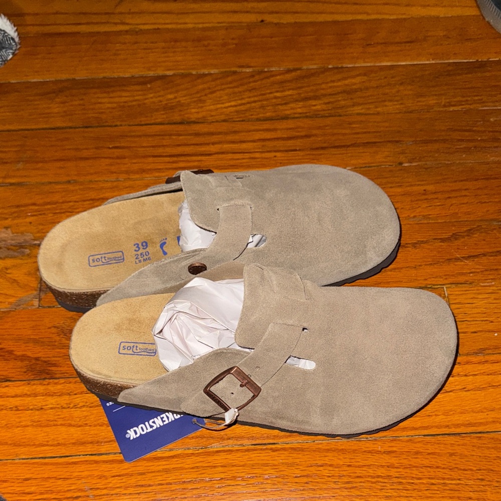 Birkenstock women’s Suede Loafers - Olive - Picture 4 of 6
